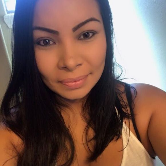 Meet your Posher, Brenda - Picture 1 of 1